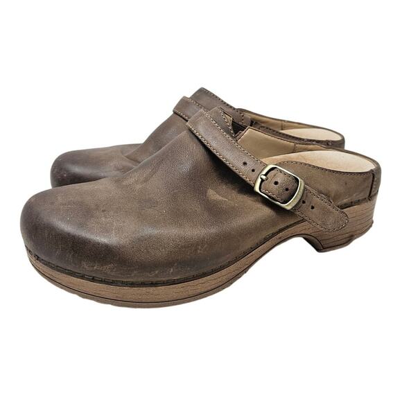Dansko 36 Berry Mushroom Gray Clog Comfort Minimalist Leather Cottage Casual - Picture 1 of 5